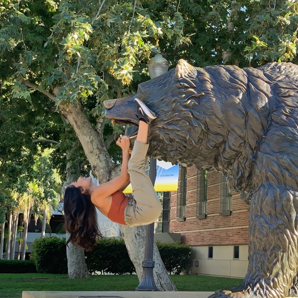 Meet your new Posher! - Picture 2 of 2